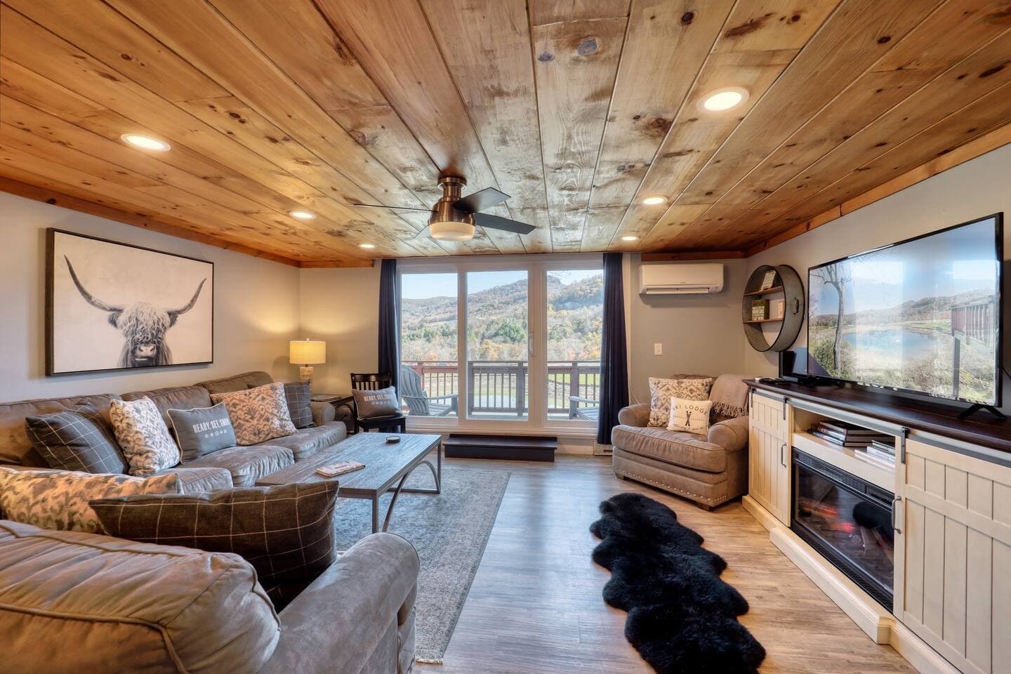 Sugar Slope Chalet — photo 1